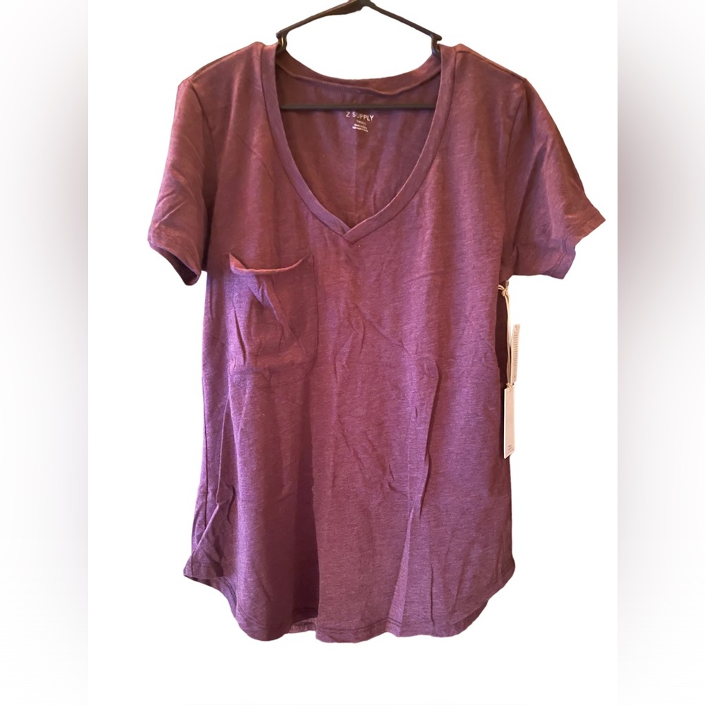 Women’s tshirt size small